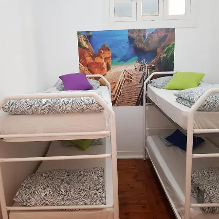 7 Luz Vandrerhjem *