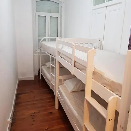 Hostal 7 Luz Lisboa