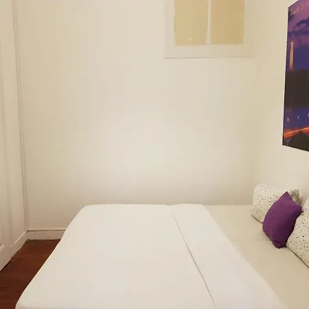 7 Luz ホステル *